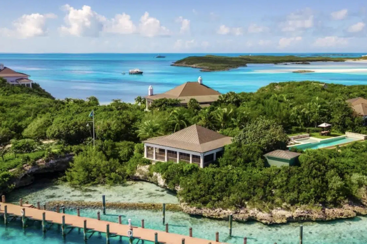 Travel Accommodations - Luxury beach villa
