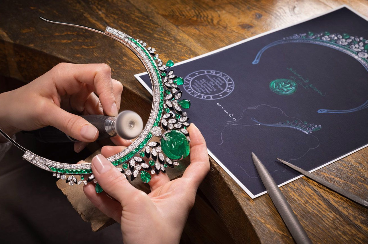 Personal Shopping - Emerald jewelry crafting